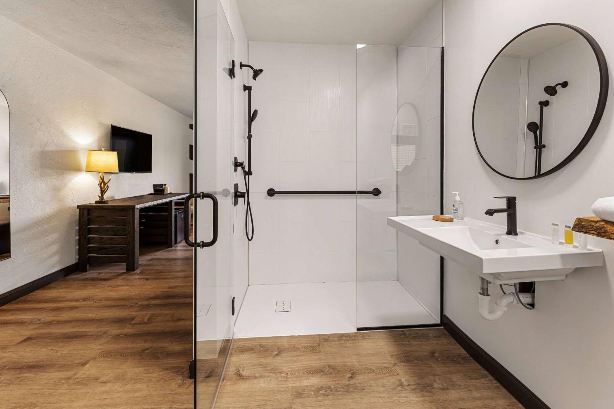 Travelodge By Wyndham Emlenton Buitenkant foto